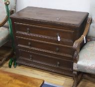 An 18th century oak chest of drawers, width 90cm, depth 44cm, height 76cm