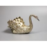 A 925 standard bon bon dish in the form of a swan, height 10.5cm, 7.5oz.