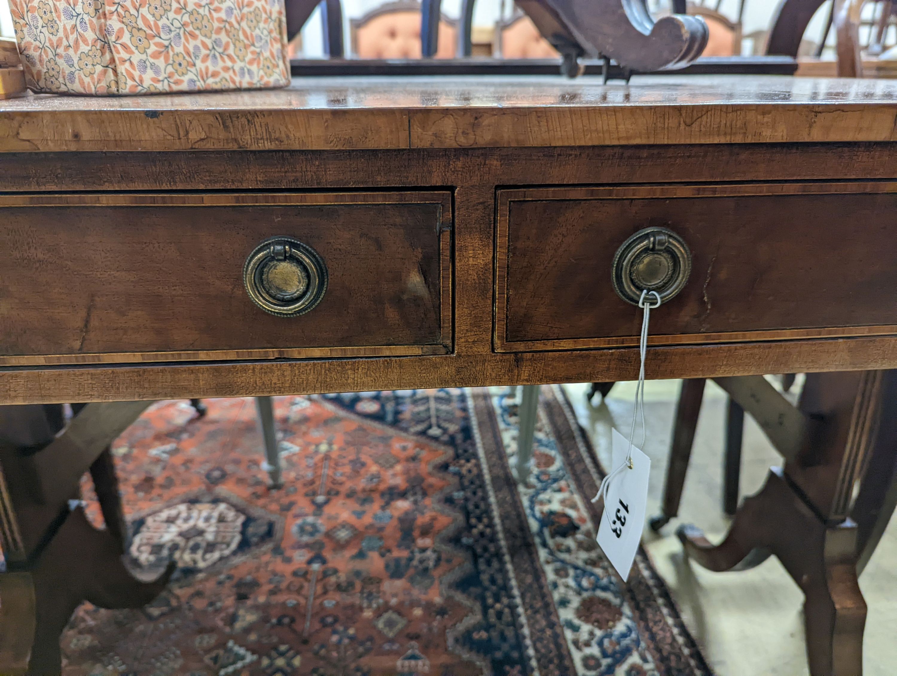 A Regency style banded mahogany sofa table, width 86cm, depth 56cm, height 72cm - Image 5 of 5