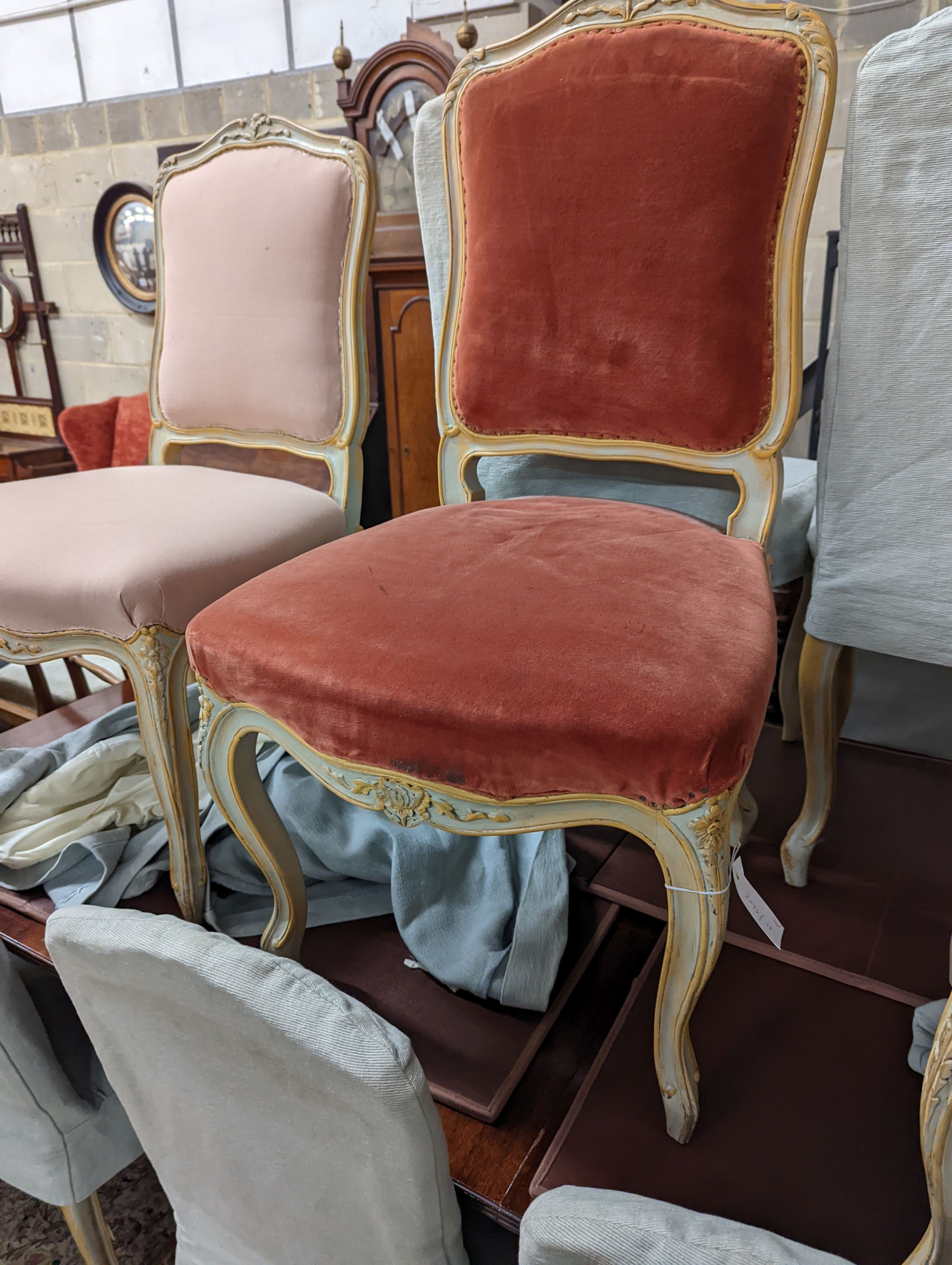 A set of fourteen French Louis XV style painted upholstered dining chairs with loose covers - Image 4 of 9
