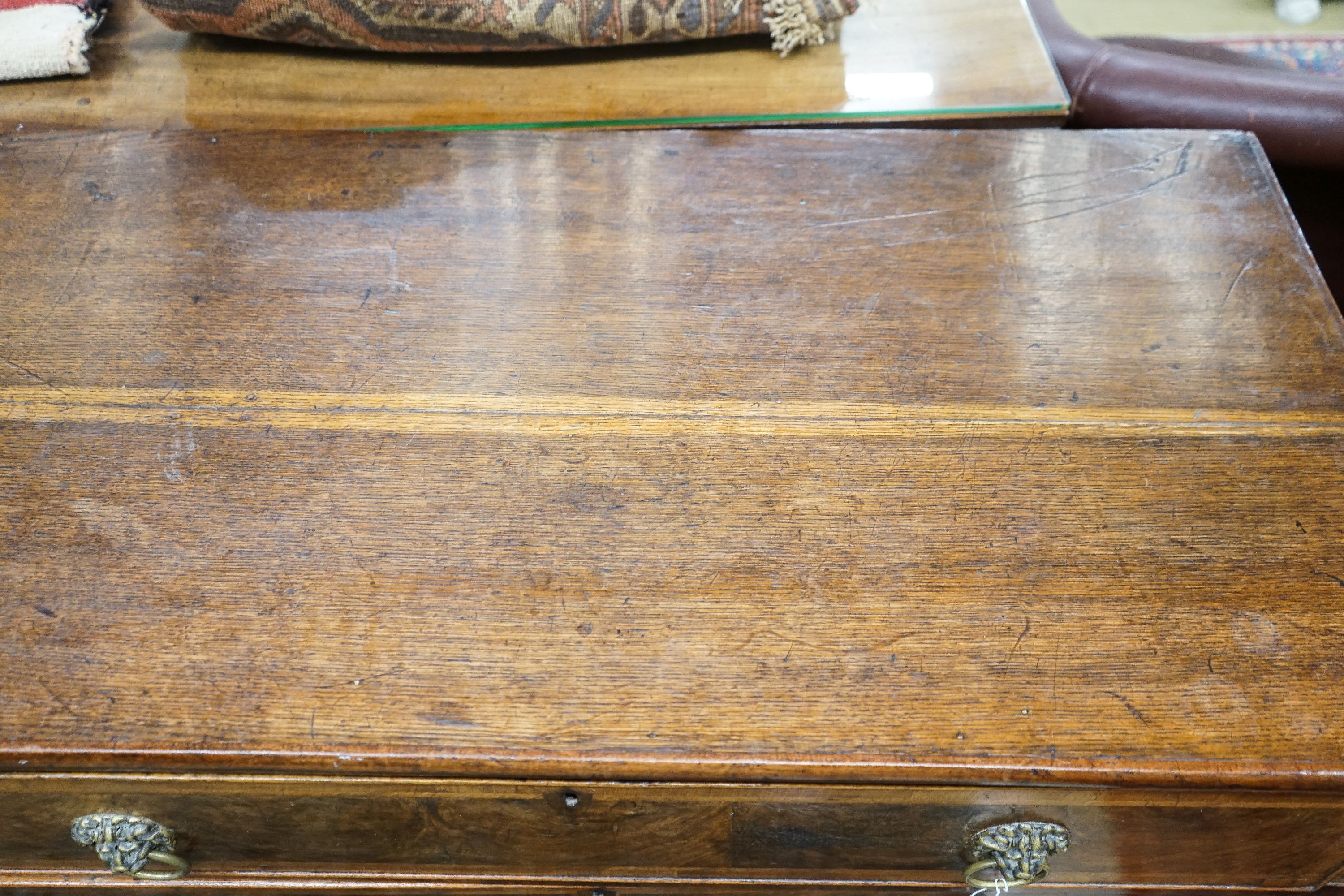 A walnut and oak chest of drawers, width 103cm, depth 52cm, height 82cm - Image 3 of 5