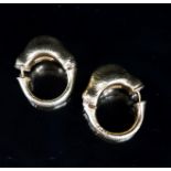 Ilias Lalaounis: a pair of planished yellow metal (stamped K22) ear rings, 30mm, 18 grams, signed.