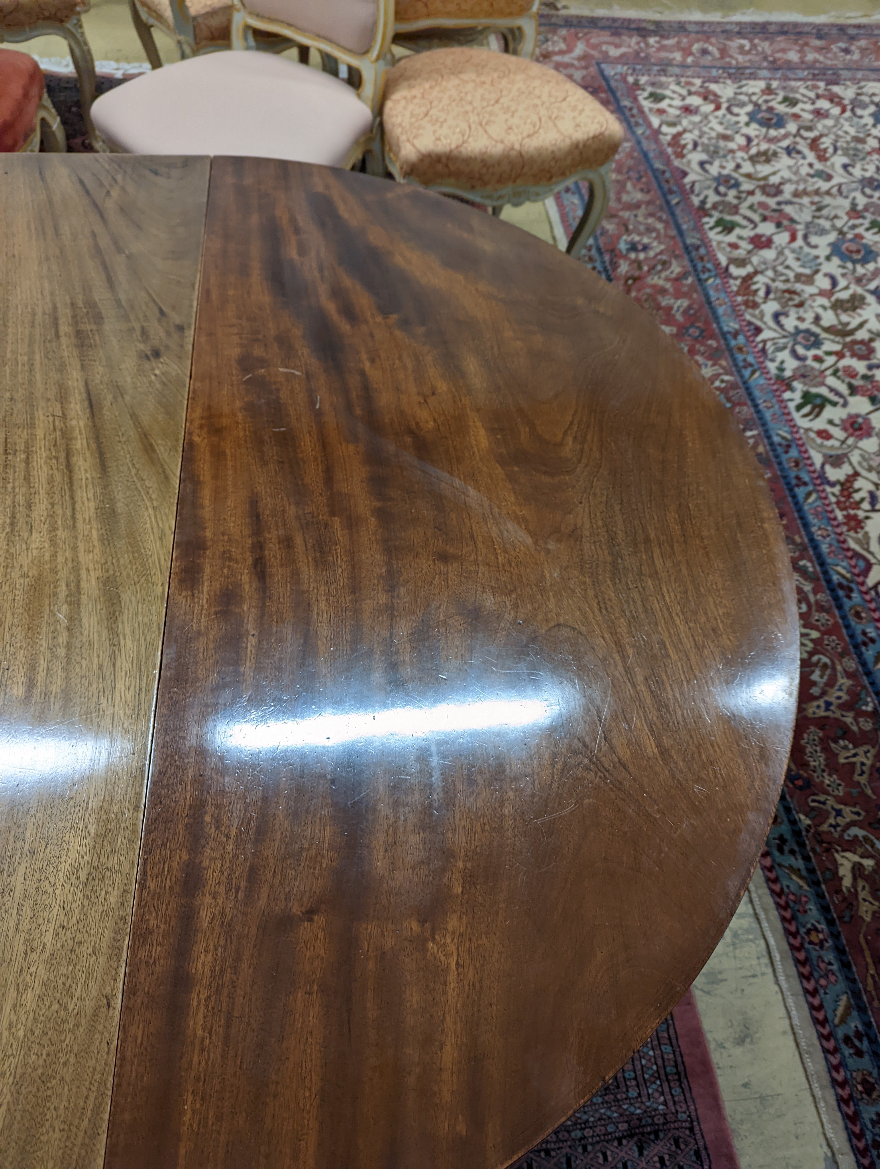 A George III mahogany D end extending dining table, with drop flap central section, length 240cm - Image 7 of 7