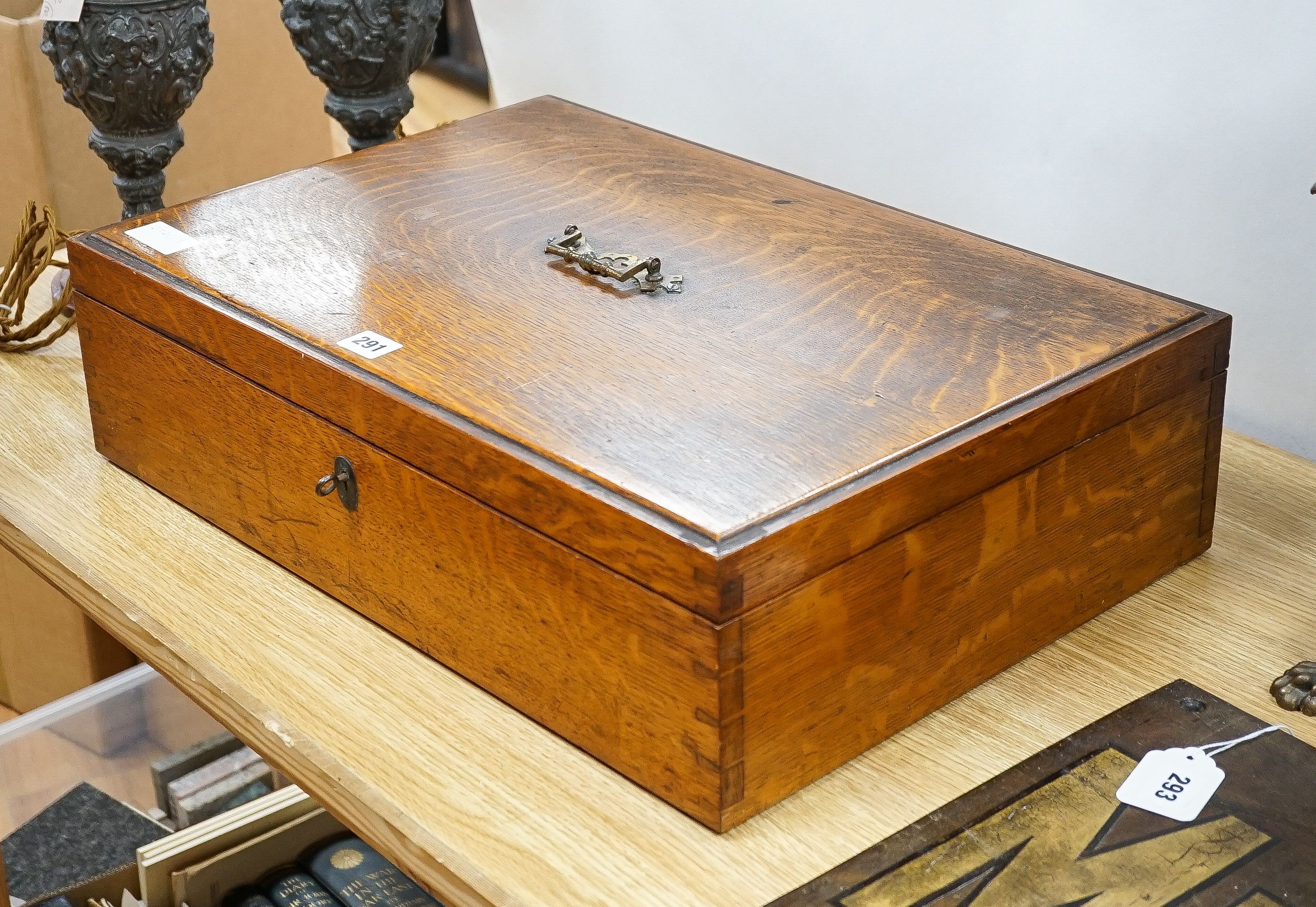 A large oak canteen box, early 20th century, locked and key doesn’t work, no contents. 57cm - Image 3 of 4