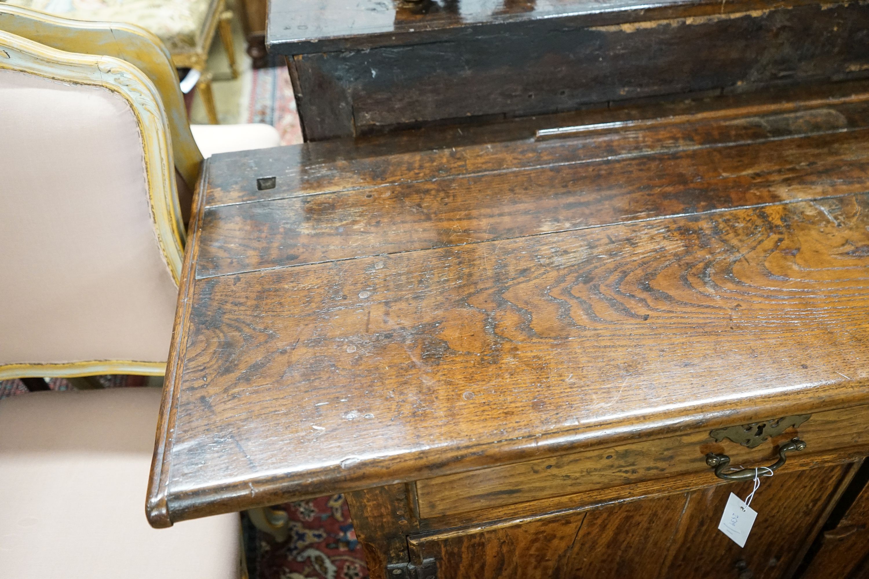 An 18th century and later oak low dresser, length 182cm, depth 52cm, height 75cm - Image 4 of 5