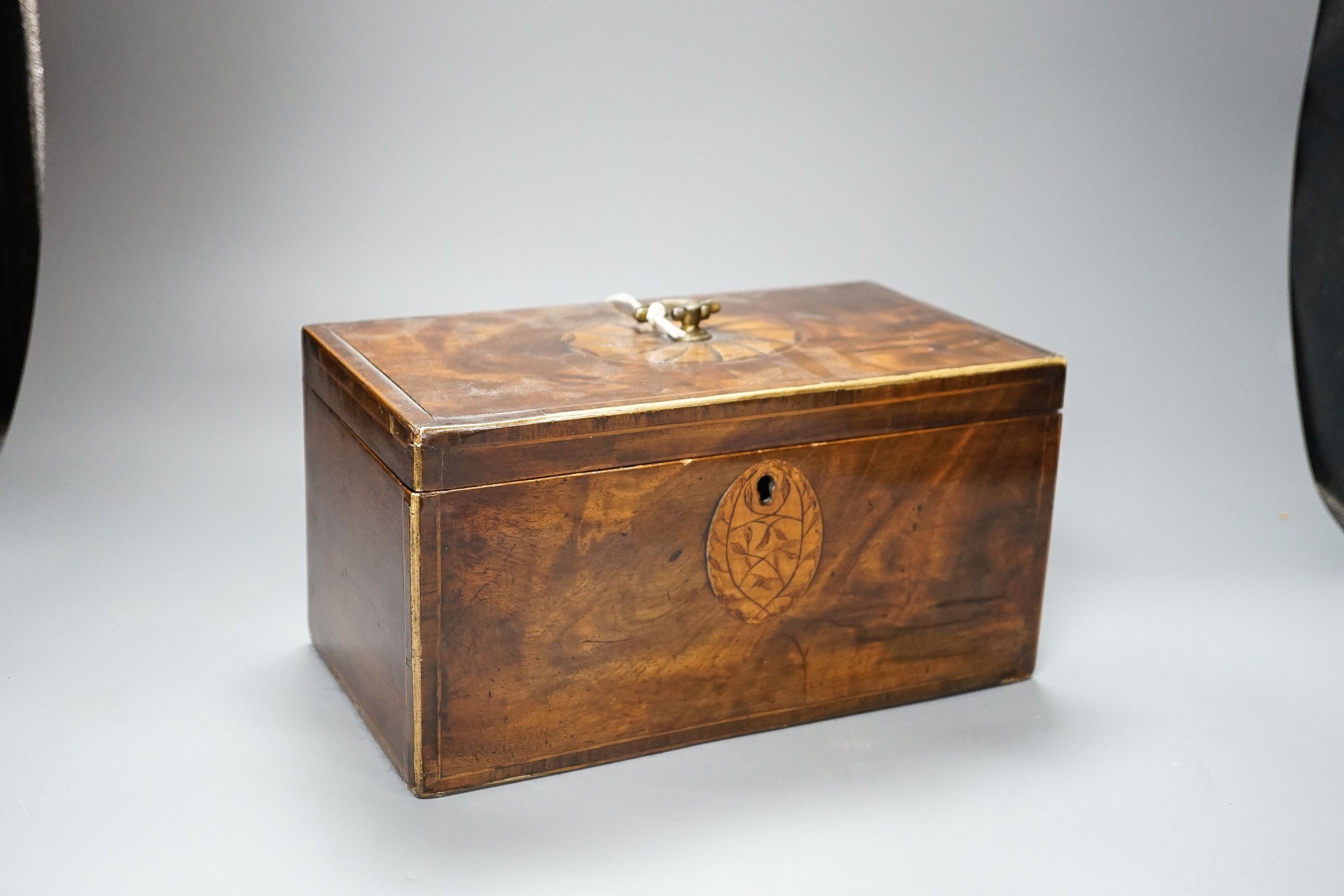 A George III inlaid mahogany tea caddy, lacking interior, 28cm - Image 2 of 5