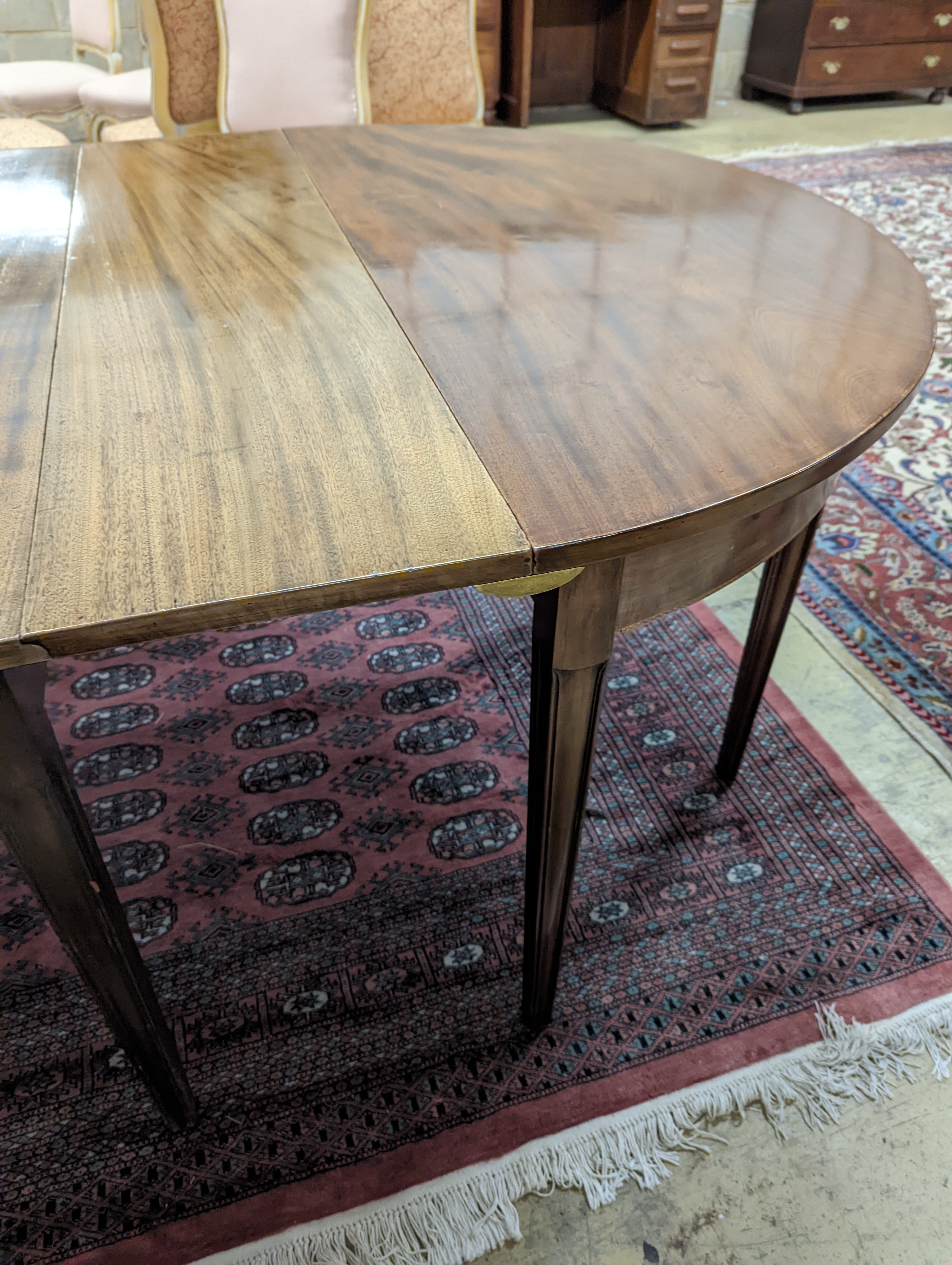 A George III mahogany D end extending dining table, with drop flap central section, length 240cm - Image 6 of 7