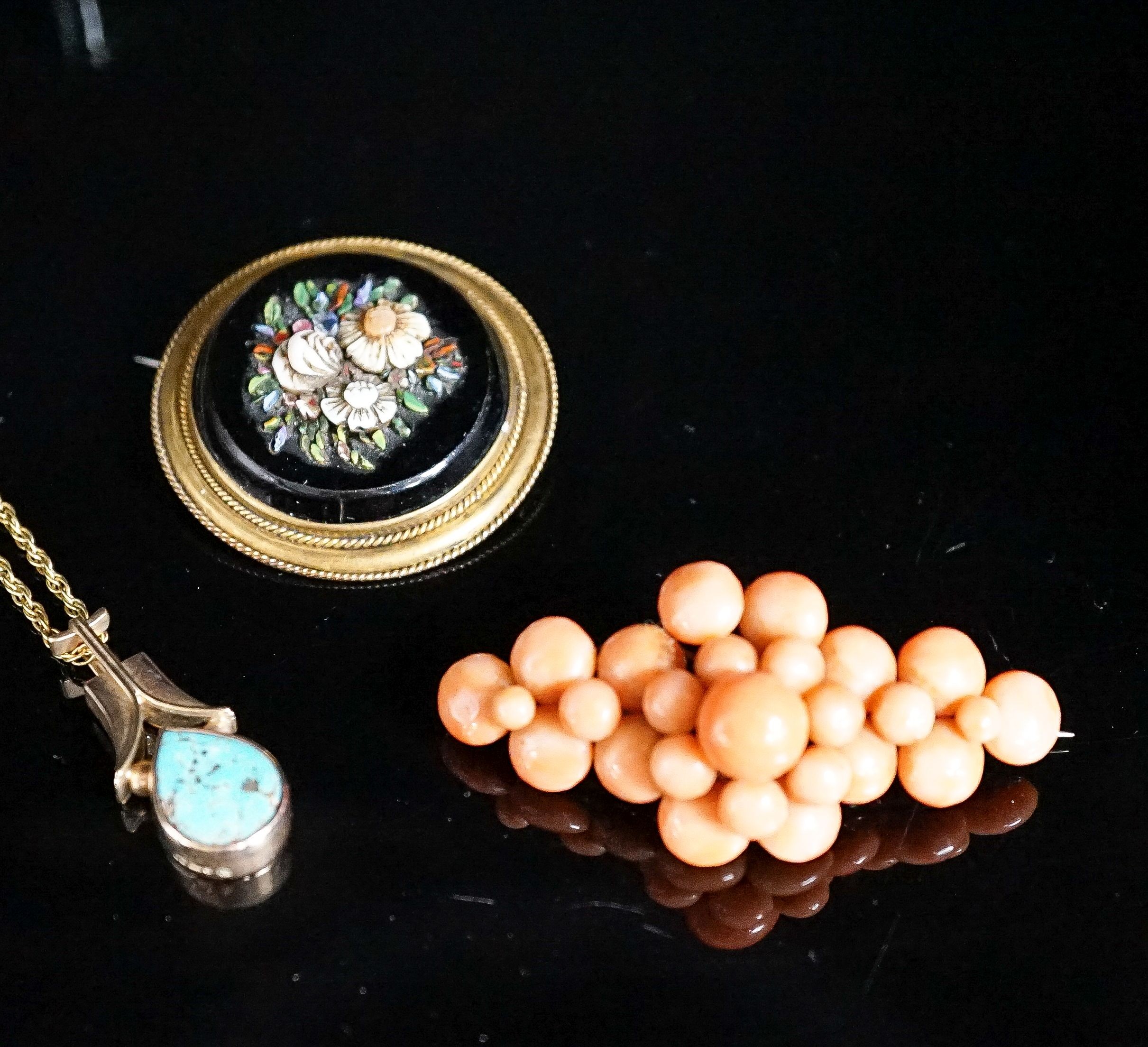 A Victorian yellow metal, black onyx and hardstone set circular brooch, 38mm, a yellow metal and - Image 2 of 6