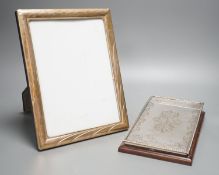 A ‘925’ frame and an electroplate mounted desk notepad, 24cm