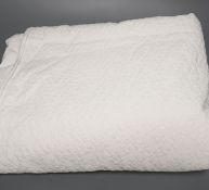 24 linen pillow cases and a bedcover