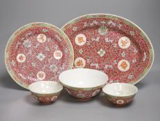A Chinese enamelled porcelain part supper set, late 20th century