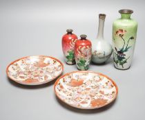 Four Japanese cloisonné enamel vases (three ginbari), tallest 14.5cm and two Kutani saucers, Meiji