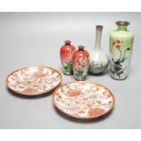 Four Japanese cloisonné enamel vases (three ginbari), tallest 14.5cm and two Kutani saucers, Meiji