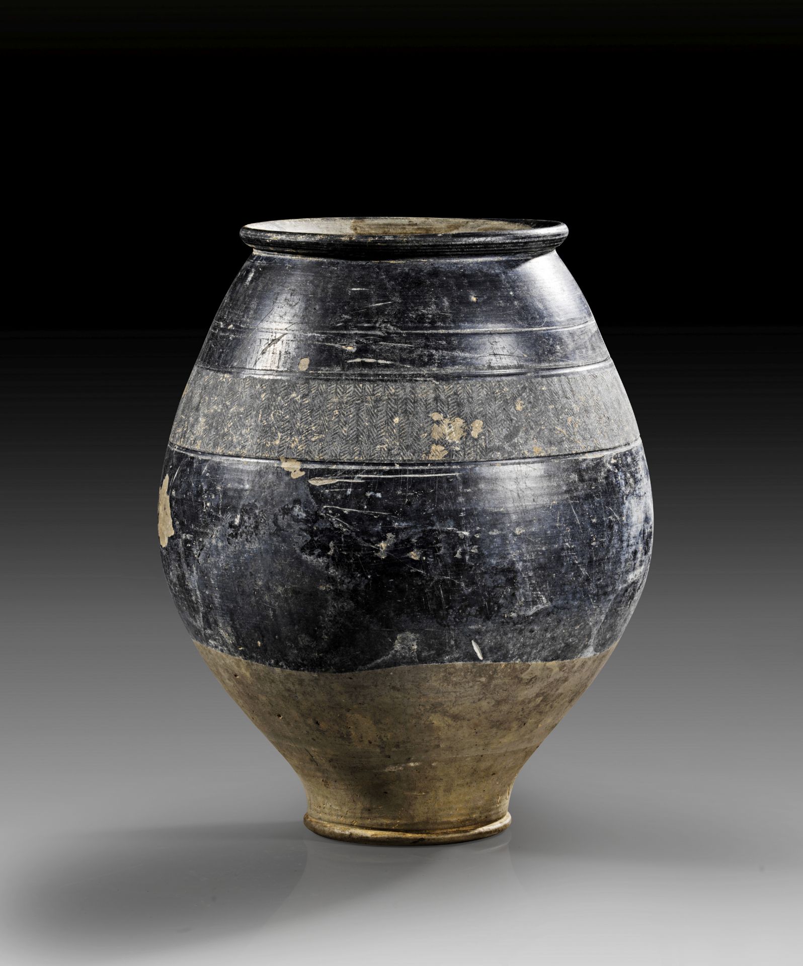 Large Roman Terra Nigra jar.