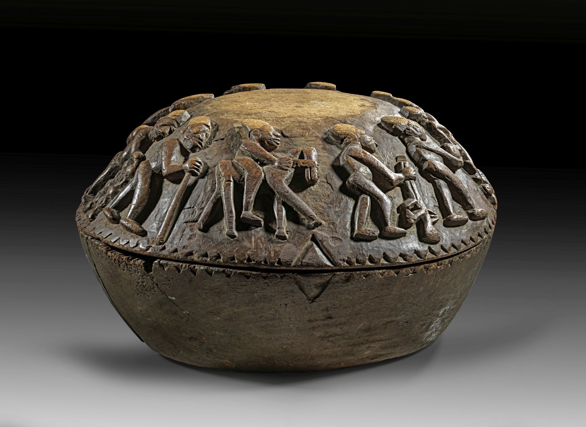 Rare Ifa Yoruba lidded circular bowl.