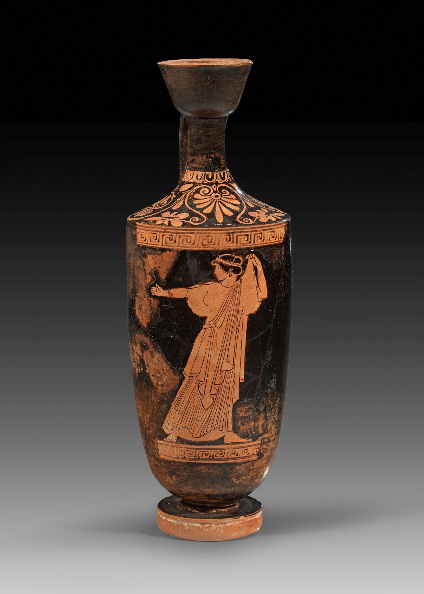 Large Attic red-figure cylindrical lekythos of the Providence Painter. - Image 2 of 2