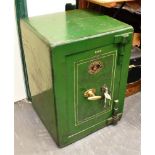 AN EARLY 20TH CENTURY CAST IRON FLOOR SAFE by Samuel Withers & Co Ltd West Bromwich, with two
