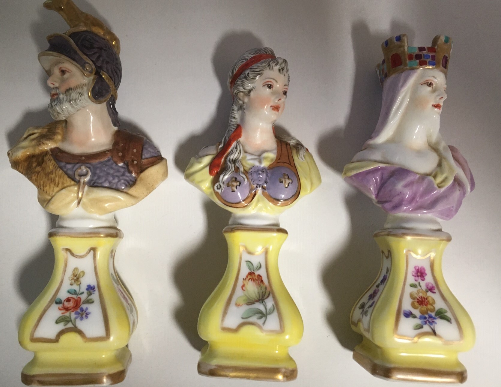 THREE 19TH CENTURY KPM BERLIN PORCELAIN BUSTS modelled as 'Mars', 'Bellona' and 'Cybele', polychrome - Image 9 of 9