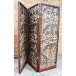 A LARGE EDWARDIAN MAHOGANY FRAMED THREE LEAF SCREEN with double action hinges, each leaf 61cm wide