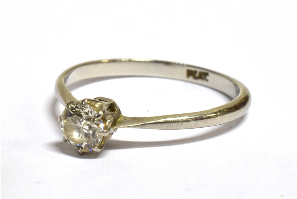 A DIAMOND SOLITAIRE PLATIMUM RING The round brilliant cut diamond weighing approx. 0.36 carat 6 Claw