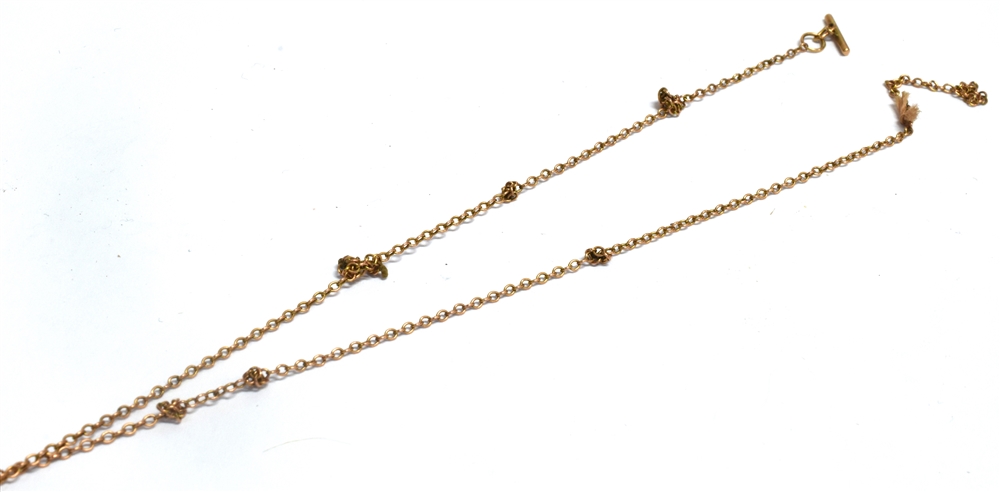 A 9CT GOLD TRACE LINK CHAIN together with a pair of 9ct gold Creole earrings, total weight approx. - Image 3 of 3