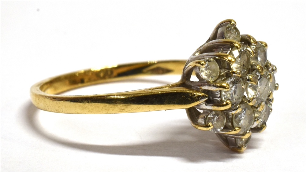 A DIAMOND CLUSTER 9CT GOLD RING flowerhead cluster, the round brilliant cut diamonds, weighing a - Image 2 of 4