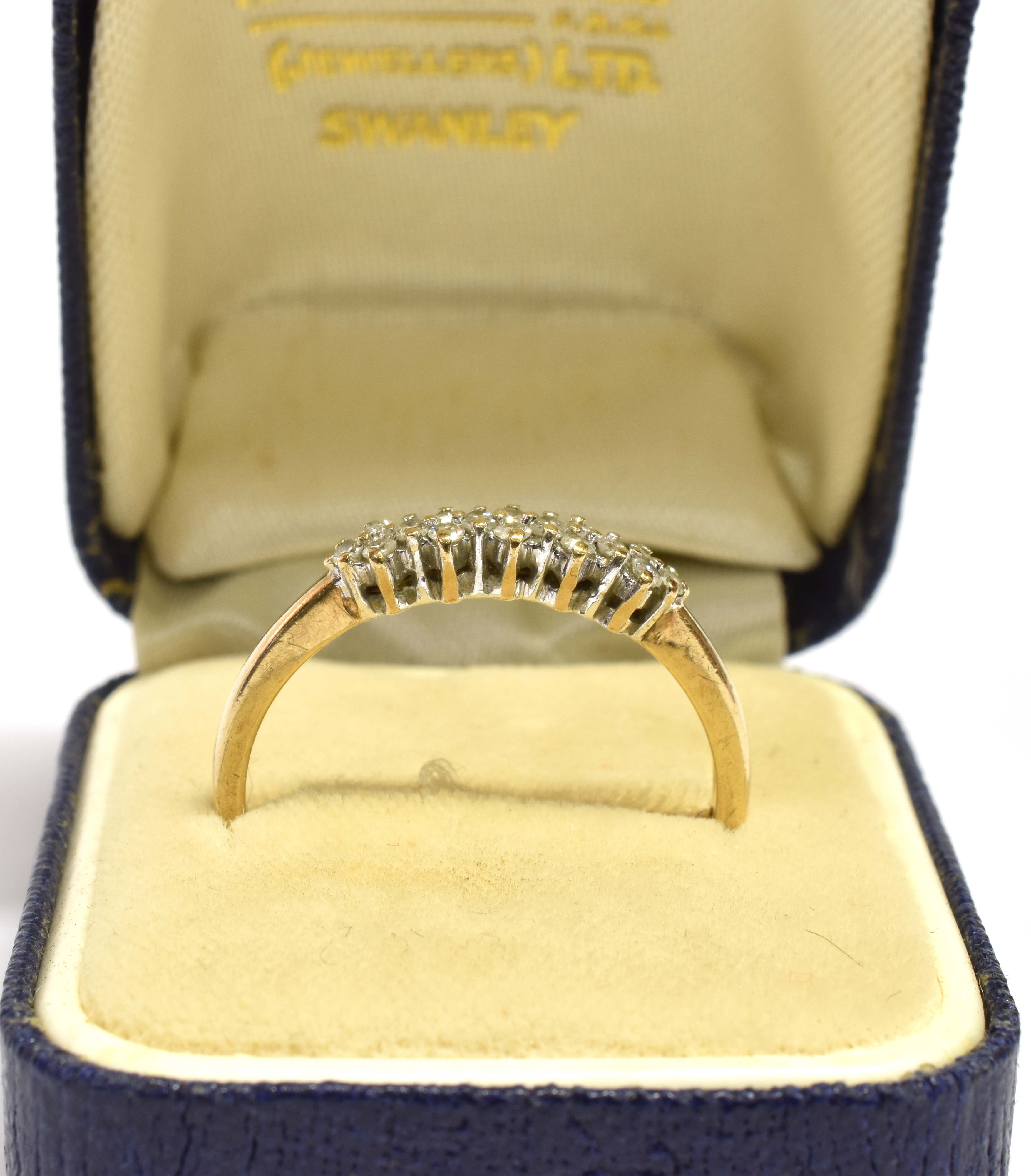 A DIAMOND SET 9CT GOLD RING The front claw set head comprising 16 small single cut diamond with a - Image 2 of 5