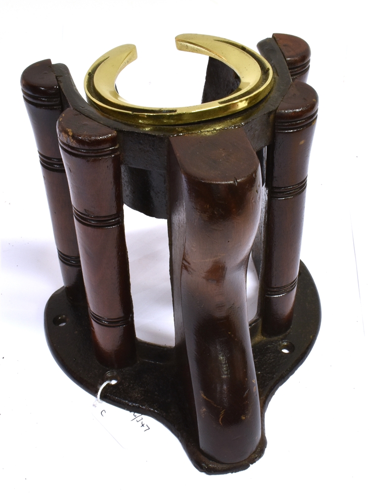 A 'MUSGRAVE' BRIDLE RACK with mahogany fittings and inset with a brass horseshoe, 19.5cm long