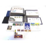 STAMPS - A GREAT BRITAIN FIRST DAY COVER COLLECTION Approximately 250 covers, circa 1970-1993, (