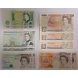 GREAT BRITAIN - ELIZABETH II (1952-), BANKNOTES a consecutive run of three Gill ten pound notes (