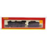 [OO GAUGE]. A HORNBY NO.R2317, G.W.R. CASTLE CLASS 4-6-0 TENDER LOCOMOTIVE 'DUNSTER CASTLE', 4093