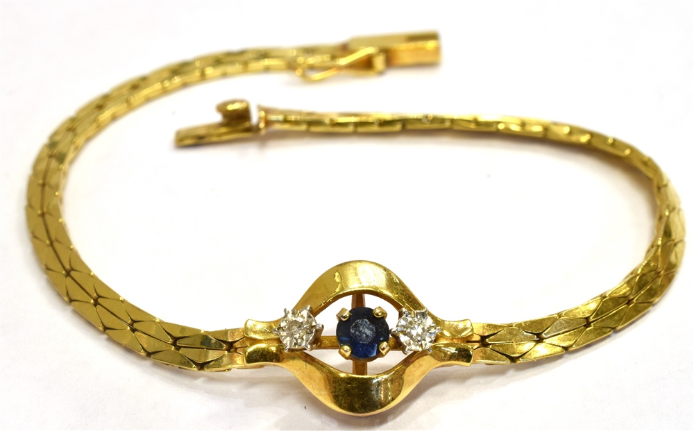 A 9CT GOLD DIAMOND AND SAPPHIRE BRACELET The central sapphire measuring approx. 3mm diameter and - Image 3 of 3