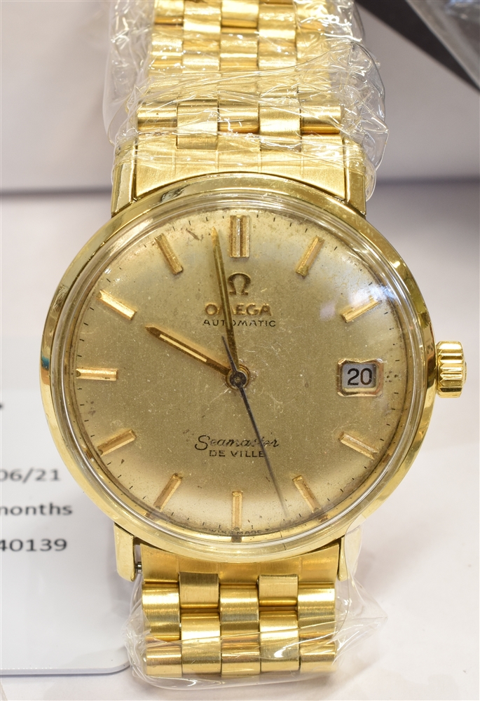 OMEGA: A GENTLEMAN'S OMEGA AUTOMATIC SEAMASTER DE VILLE WRISTWATCH with gold plated case and