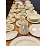 AN EXTENSIVE COLLECTION OF WEDGWOOD 'GOLD CHELSEA' DINNER WARE: ten dinner plates 28cm diameter,