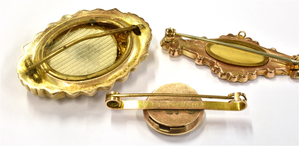 MEMORIAL BROOCHES three late 19th century to early 20th century brooches comprising a small 9ct gold - Image 2 of 3