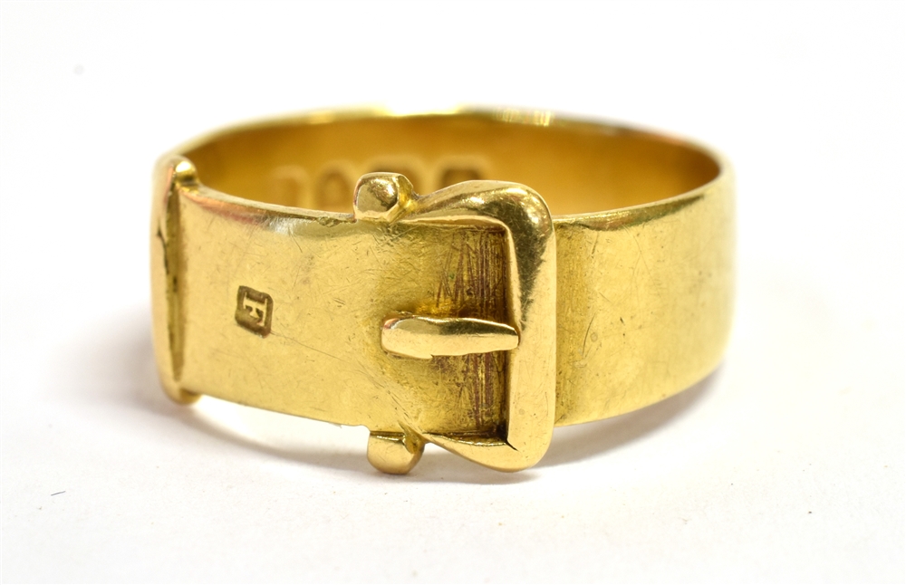 A VICTORIAN 18CT GOLD BUCKLE AND BELT RING Hallmarked for London 1881, ring size O weight approx.