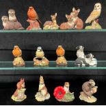 THIRTEEN SMALL BORDER FINE ARTS ANIMAL FIGURES: GP01 'Robin' (x2),BOO36 'Autumn Harvest', BO175 '