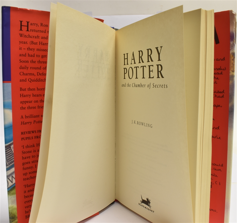 [CHILDRENS] Rowling, J.K. Harry Potter and the Chamber of Secrets, first edition, Bloomsbury, - Image 7 of 12