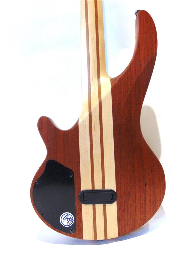 A HUDSON PROJECTBASS PROFESSIONAL ELECTRIC BASS GUITAR the solid body with built-in 9v powered pre- - Image 3 of 3