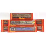 [OO GAUGE]. AN L.N.E.R. COLLECTION comprising a Hornby No.R372, L.N.E.R. Class A4 4-6-2 tender