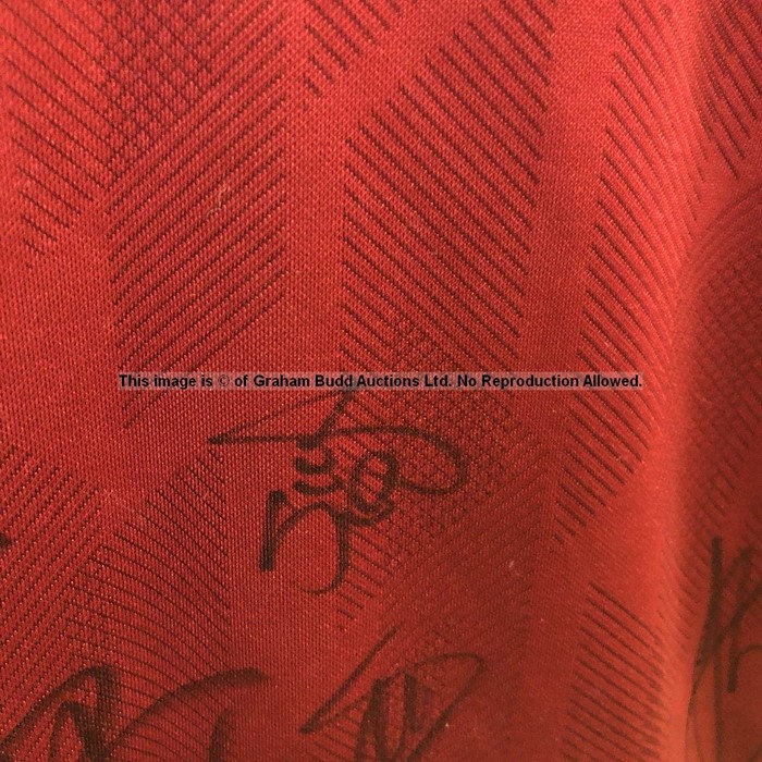 Liverpool FC squad-signed replica red home jersey season 2018-19, short-sleeved by New Balance, - Image 7 of 7