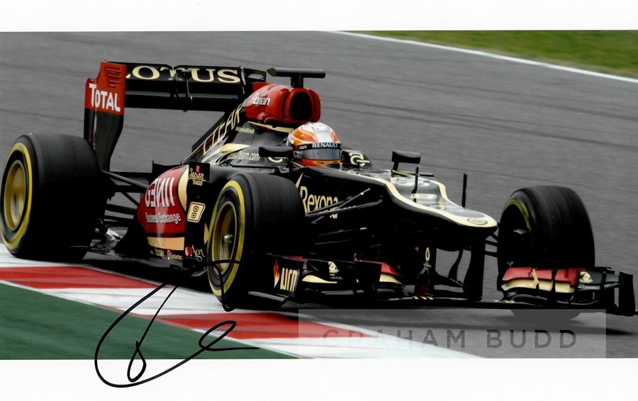 Romain Grosjean signed F1 memorabilia, comprising: Lotus F1 cap signed under peak in black sharpie;