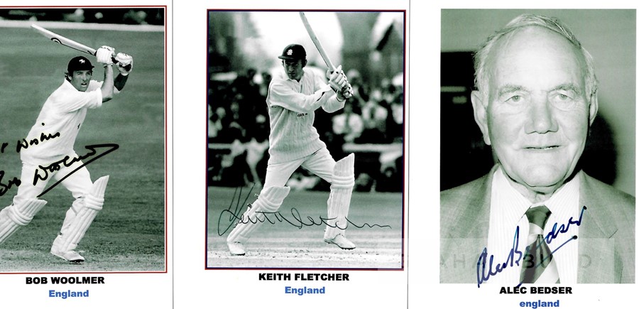 Collection of 11 England former Test Match cricketers’ signed postcards, including deceased players, - Image 3 of 4