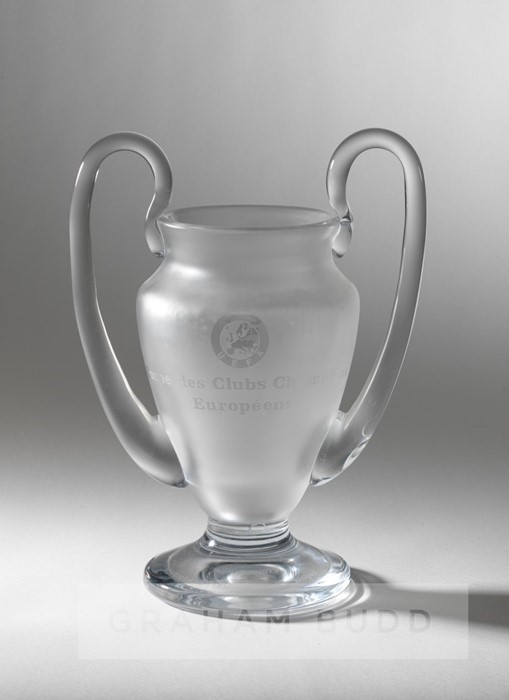1979 UEFA Coupe des Clubs Champions Europeens twin-handled glass trophy, awarded to an unnamed