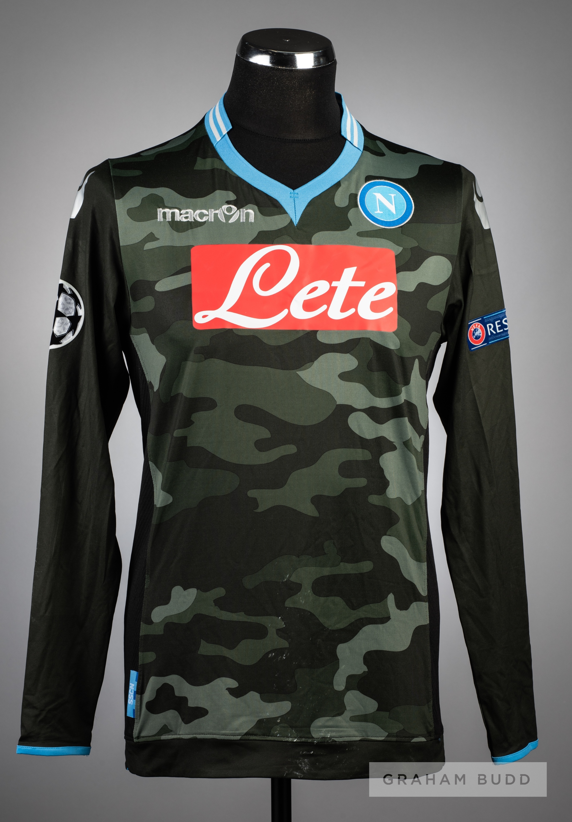 Jose Callejon camouflage S.S.C. Napoli No.7 away jersey v Arsenal in the UEFA Champions League at