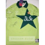 Waqar Younis (Pakistan) signed 2019 World Cup retro shirt, of same design as that for 1999 World Cup