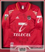 Mark Pembridge's team signed SL Benfica red home jersey, circa 1999, short-sleeved with LIGA