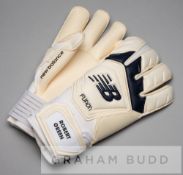 Chelsea's Robert Green signed New Balance Furon goalkeeper's gloves, cream, white and black gloves