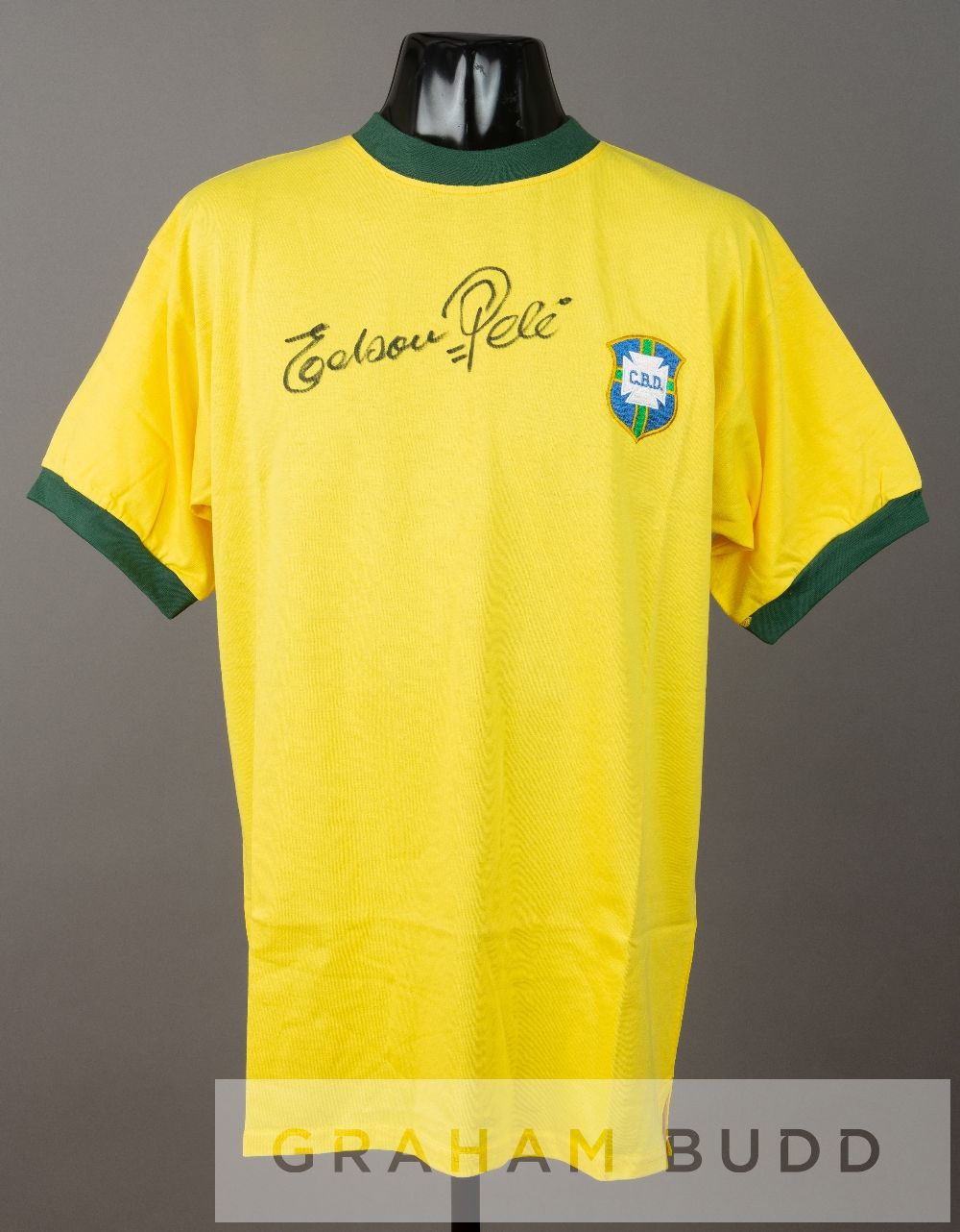 Pele signed yellow Brazil retro jersey, short-sleeved with green collar and C.B.D crest, signed