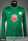 Ricardo Costa green and white VfL Wolfsburg no.5 jersey v Portsmouth in the UEFA Cup Group E at